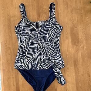 Jag Swimsuit 10 Blue/White One Piece Sporty Sexy Bathing Suit 90s Y2k